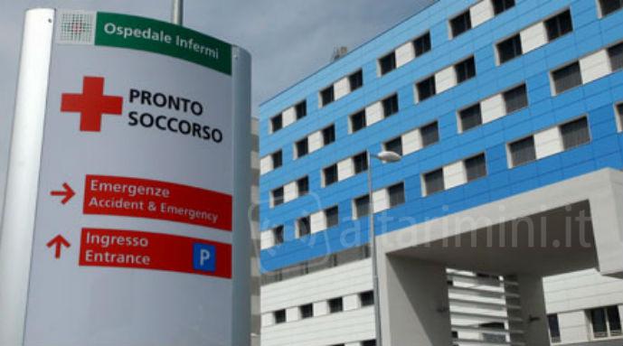 Calcoli al fegato: complesso intervento endoscopico attraverso torace a Rimini